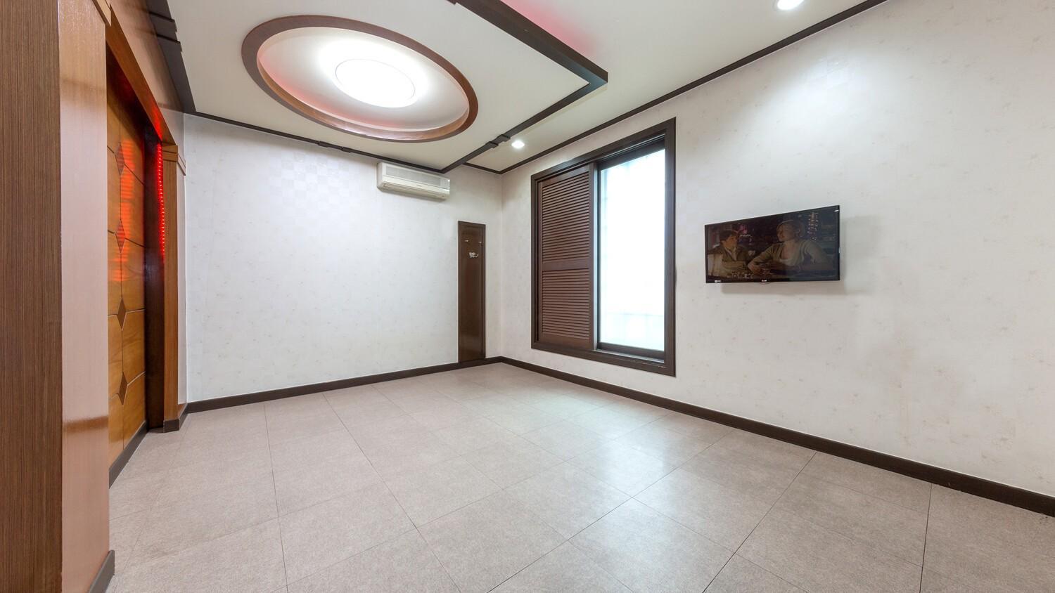 Daecheon Gyeoulyeonga Pension Boryeong Room photo